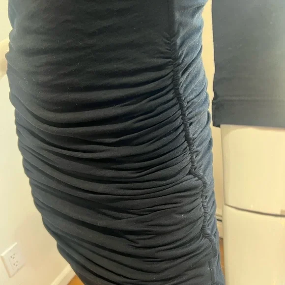 James Perse Stretchy Surplice Ruched Little Black Dress WJE6612 - Picture 8 of 9